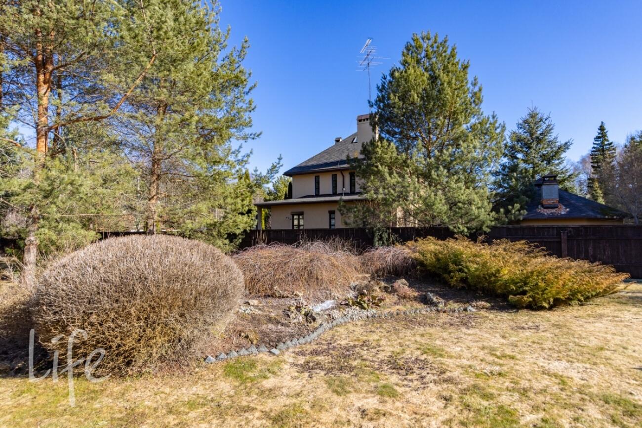 2-этажный коттедж 340 м² с отделкой