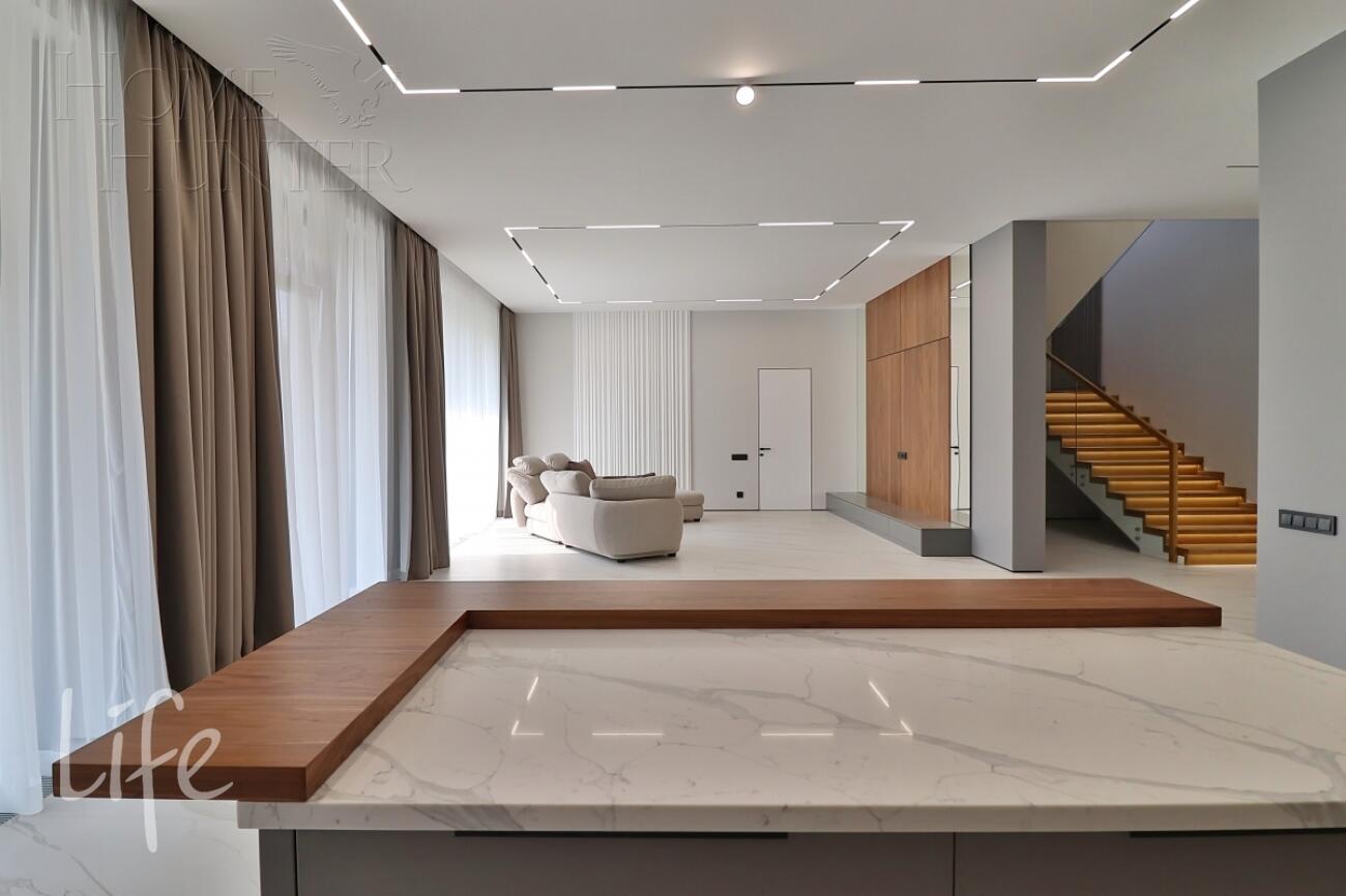 2-этажный коттедж 604 м² с отделкой