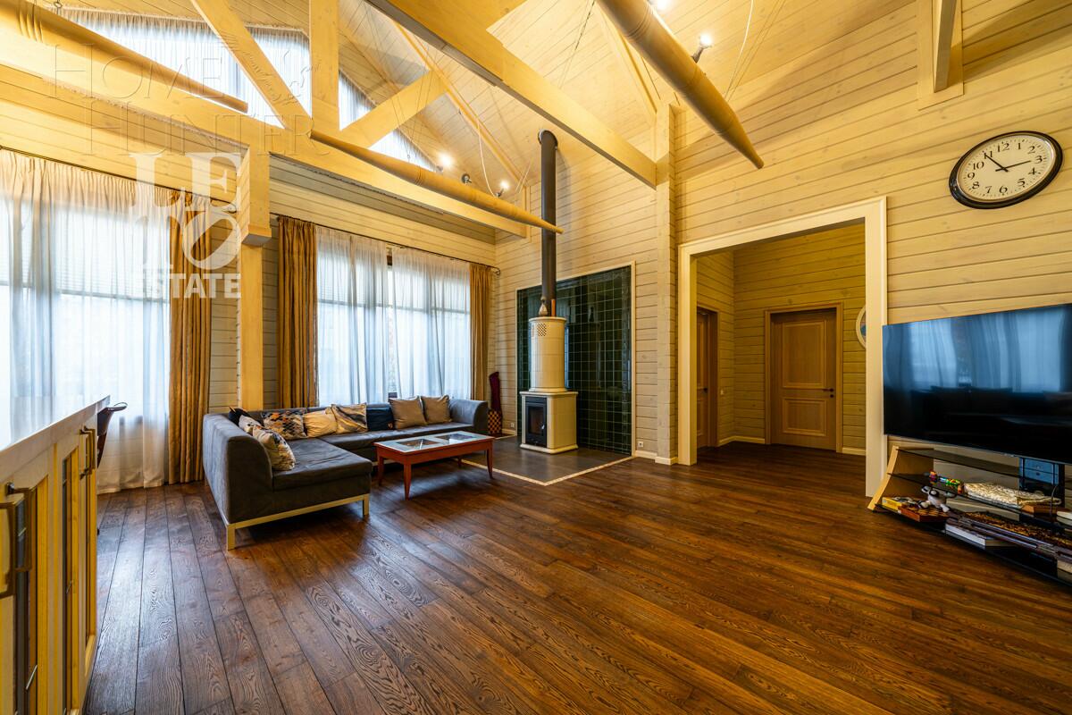 2-этажный коттедж 443 м² с отделкой