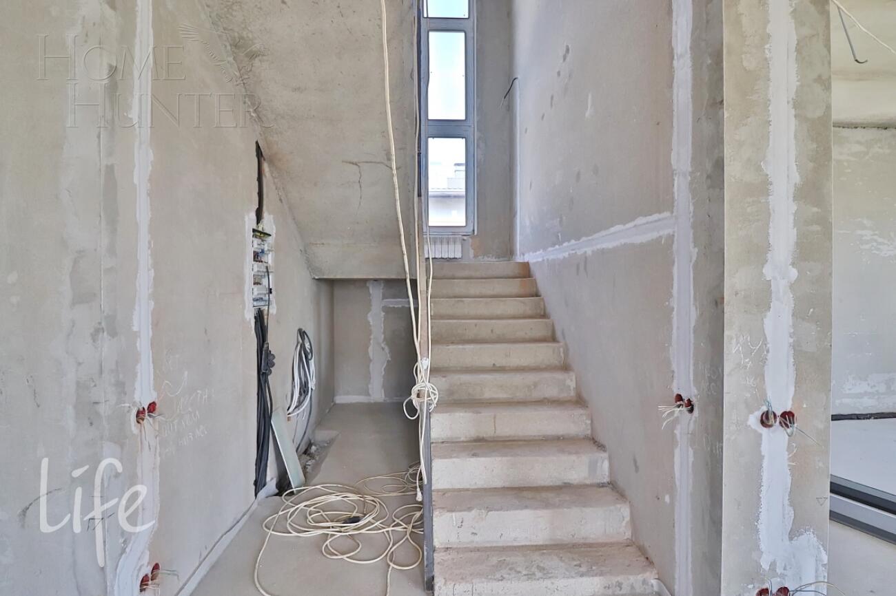 2-этажный коттедж 225 м² без отделки