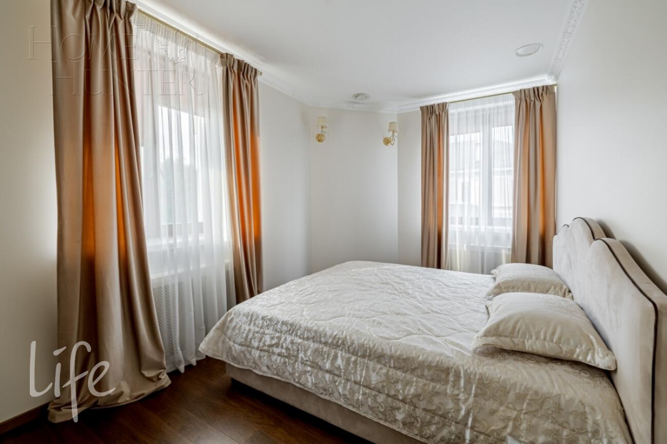 2-этажный коттедж 400 м² с отделкой