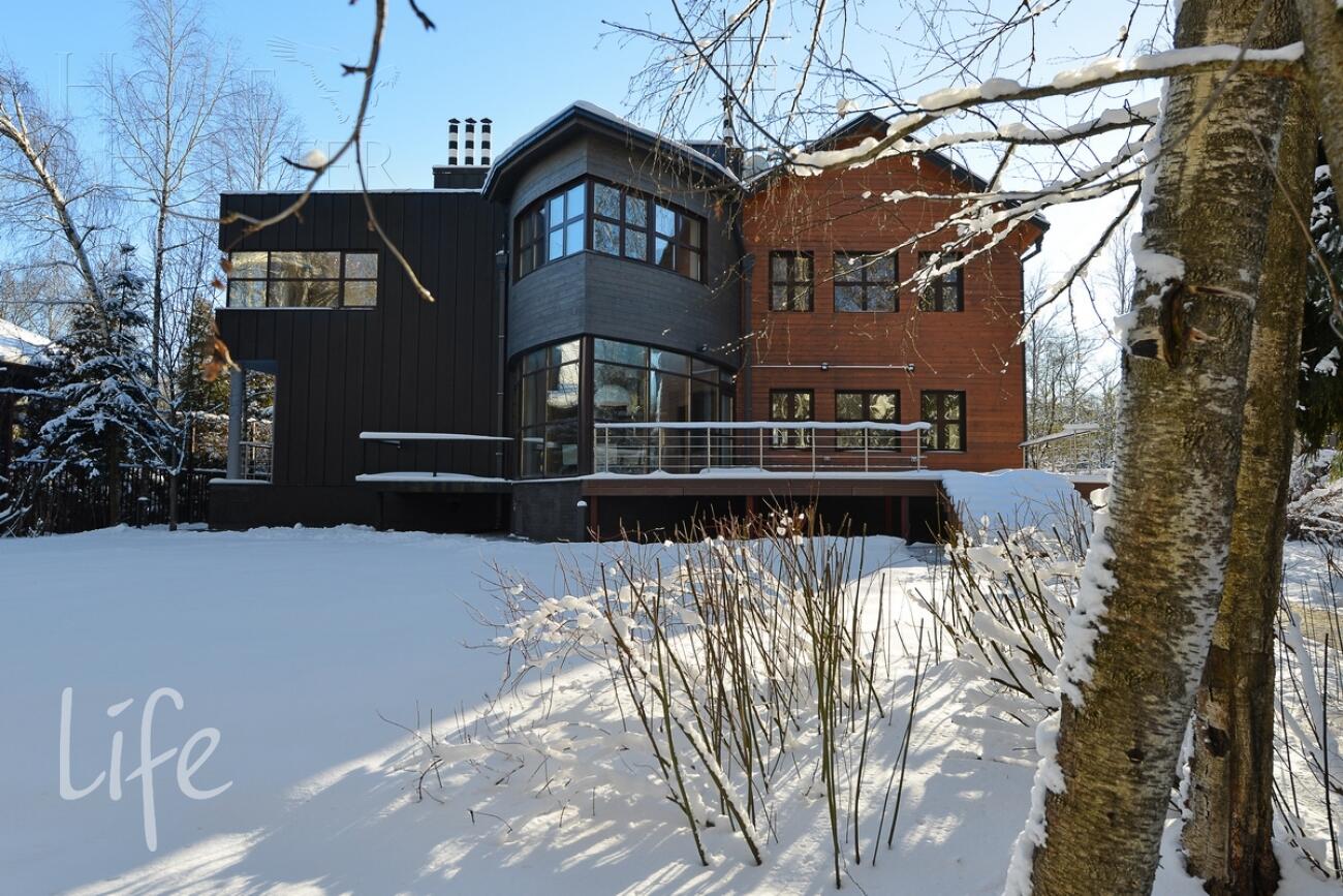 2-этажный коттедж 650 м² с отделкой