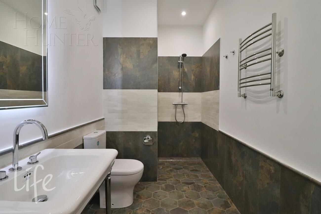 2-этажный коттедж 423 м² с отделкой