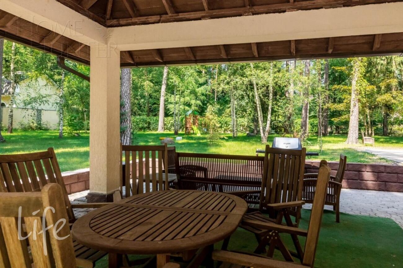 2-этажный коттедж 845 м² с отделкой