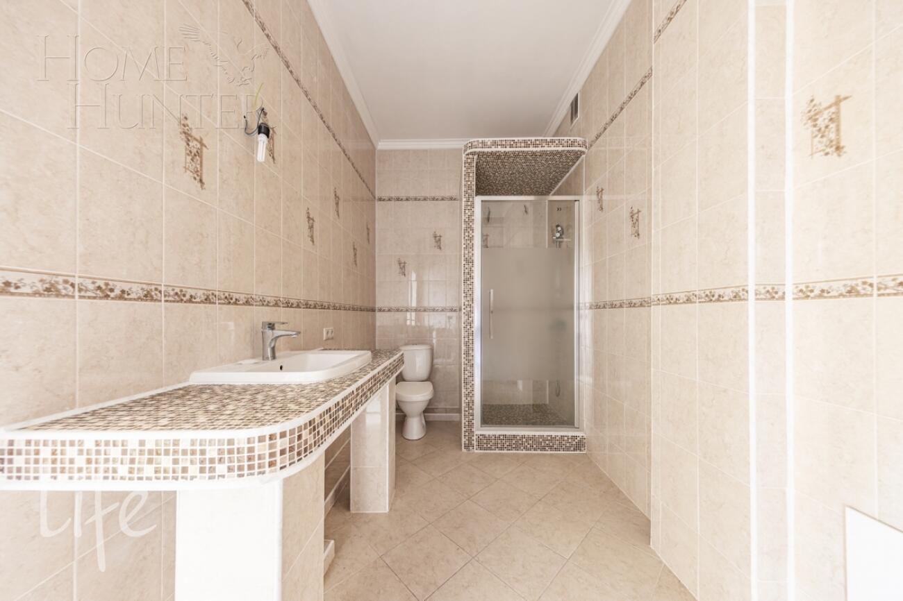 2-этажный коттедж 370 м² с отделкой