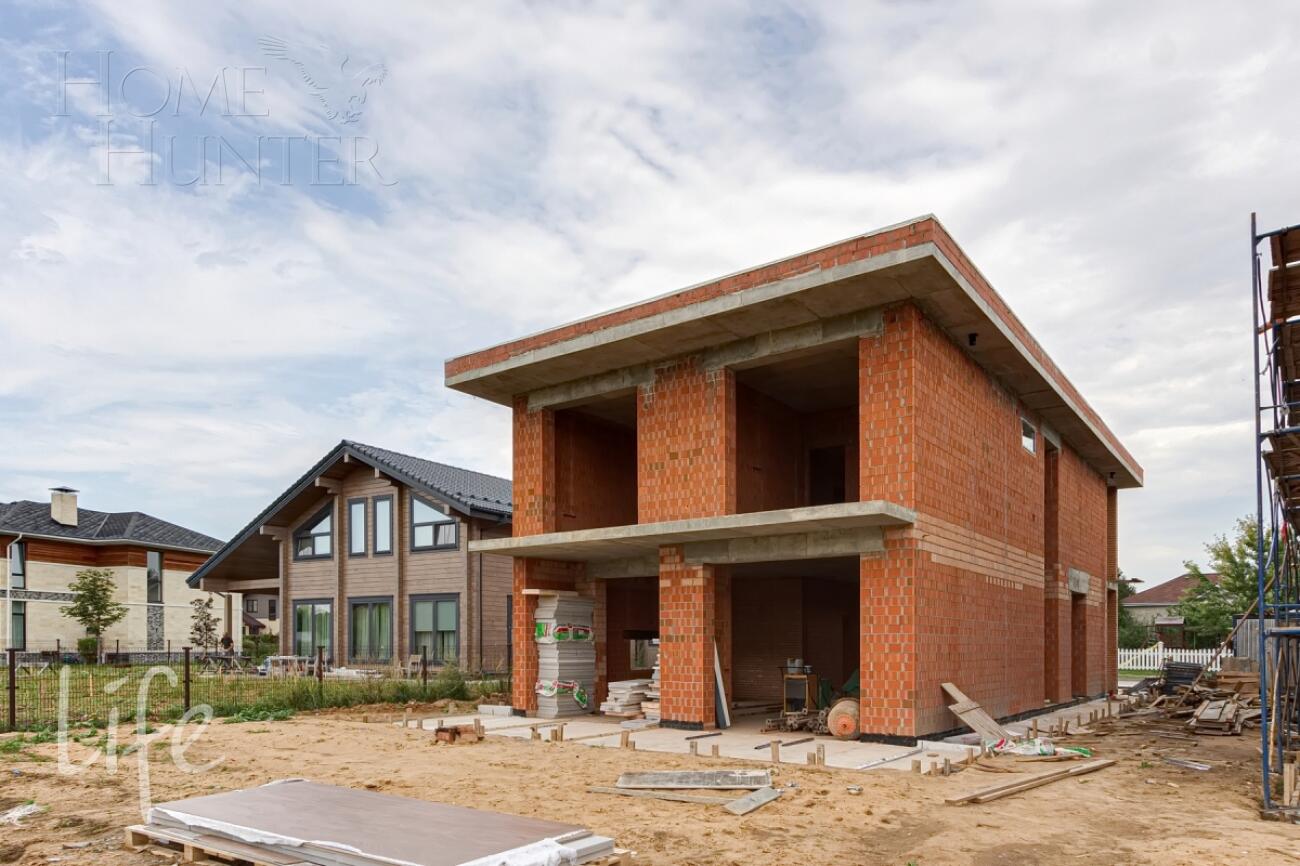 2-этажный коттедж 302 м² с отделкой