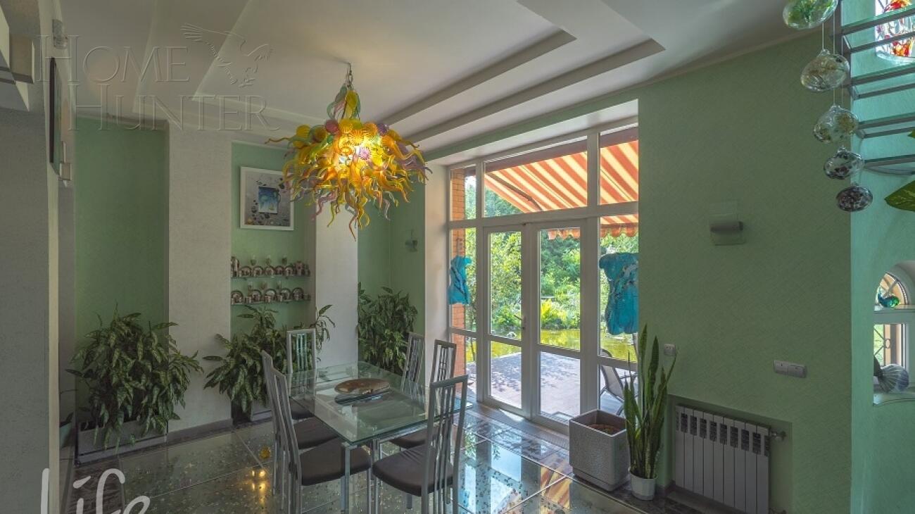 2-этажный коттедж 675 м² с отделкой