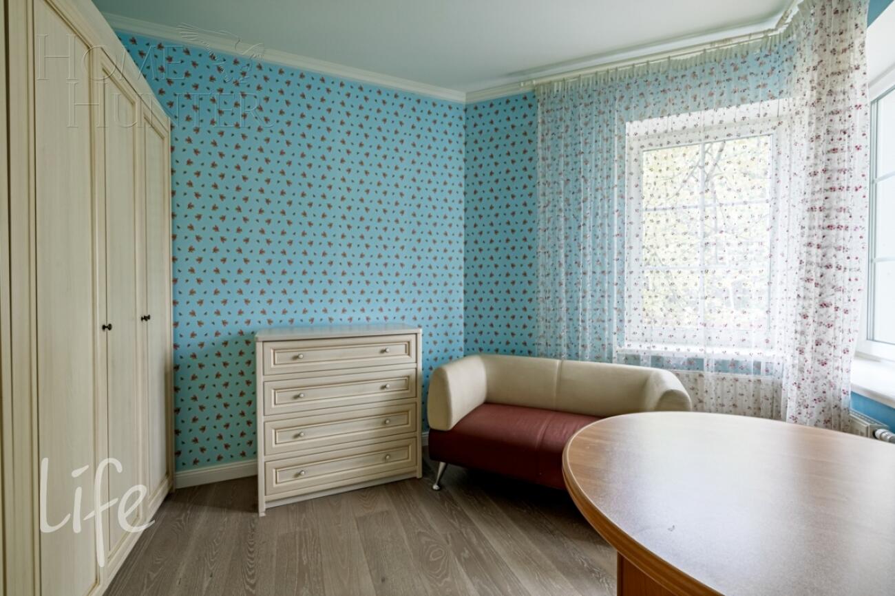 2-этажный коттедж 688 м² с отделкой