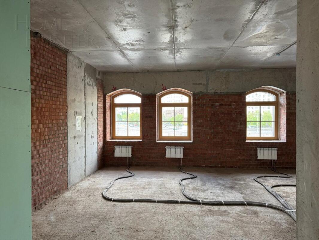 4-КОМН. КВАРТИРА БЕЗ ОТДЕЛКИ 125 М² НА 3 ЭТАЖЕ