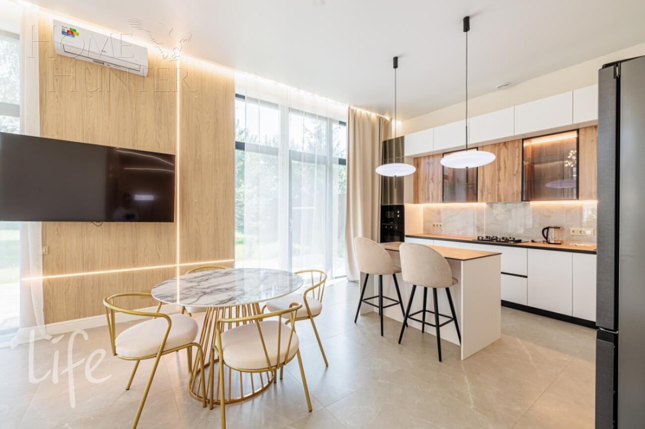 1-этажный коттедж 165 м² с отделкой