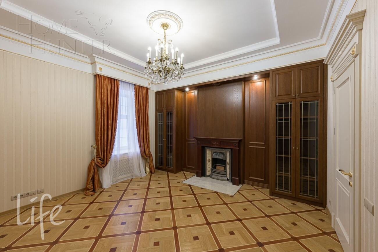 2-этажный коттедж 1 250 м² с отделкой