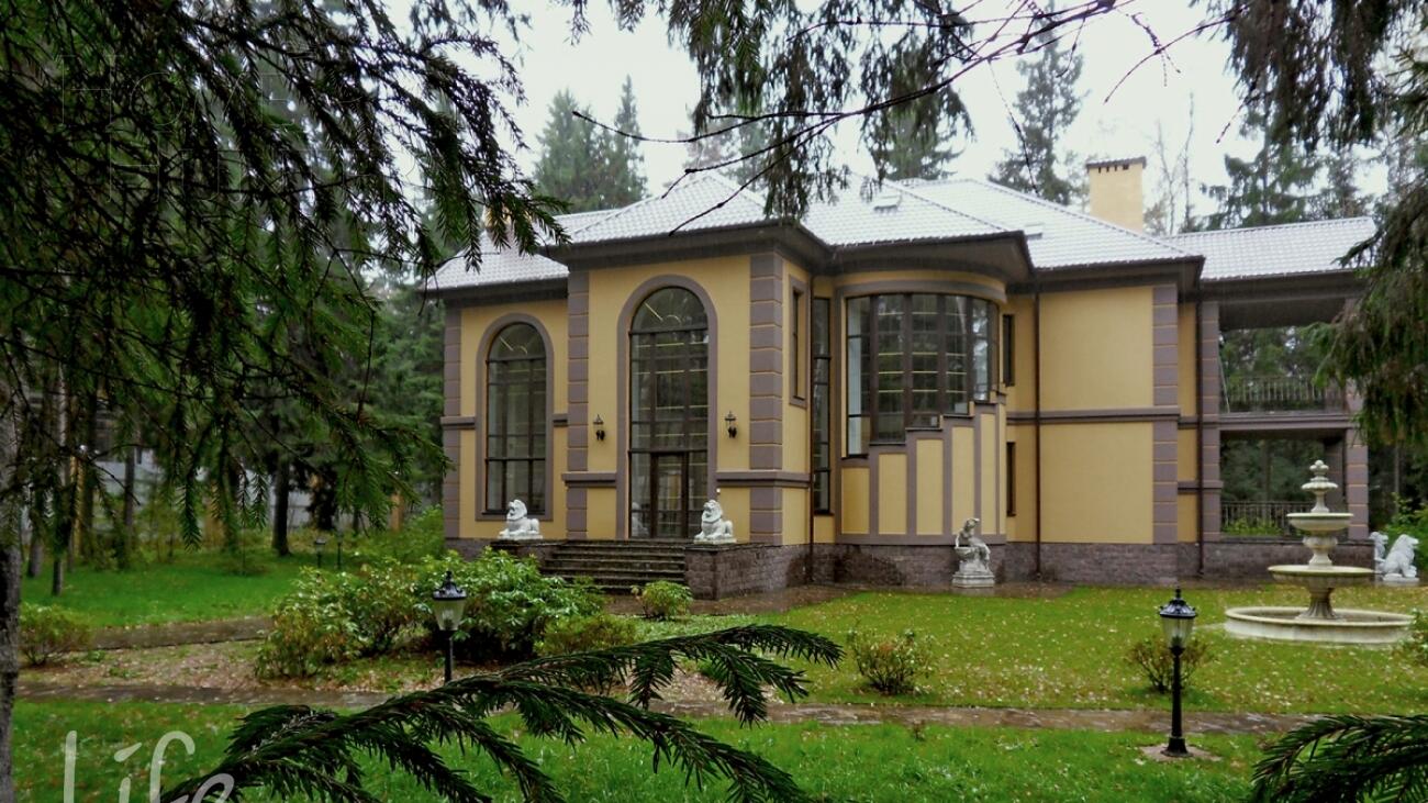 2-этажный коттедж 1 500 м² с отделкой