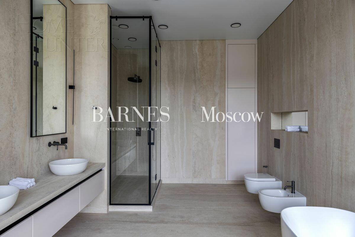 2-этажный коттедж 705 м² с отделкой