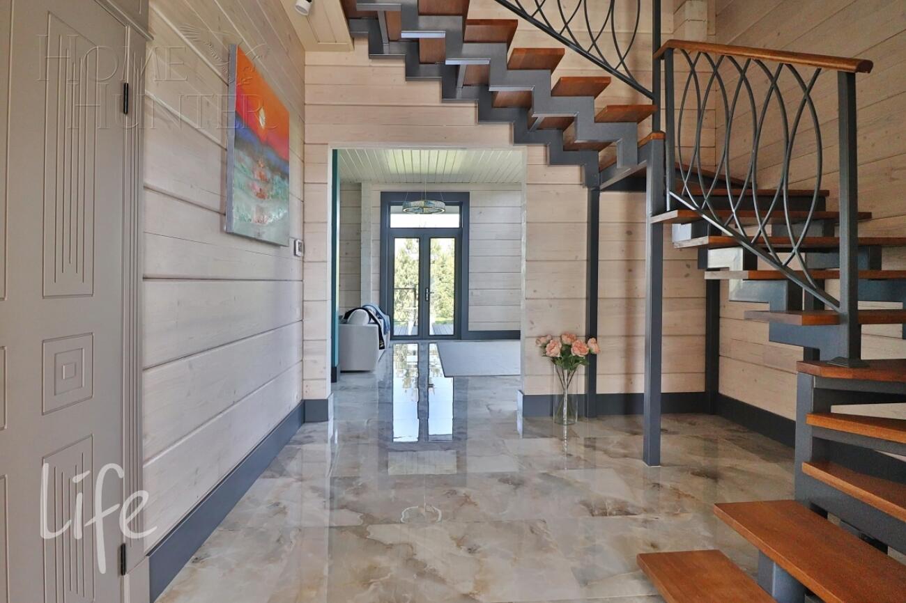 2-этажный коттедж 263 м² с отделкой