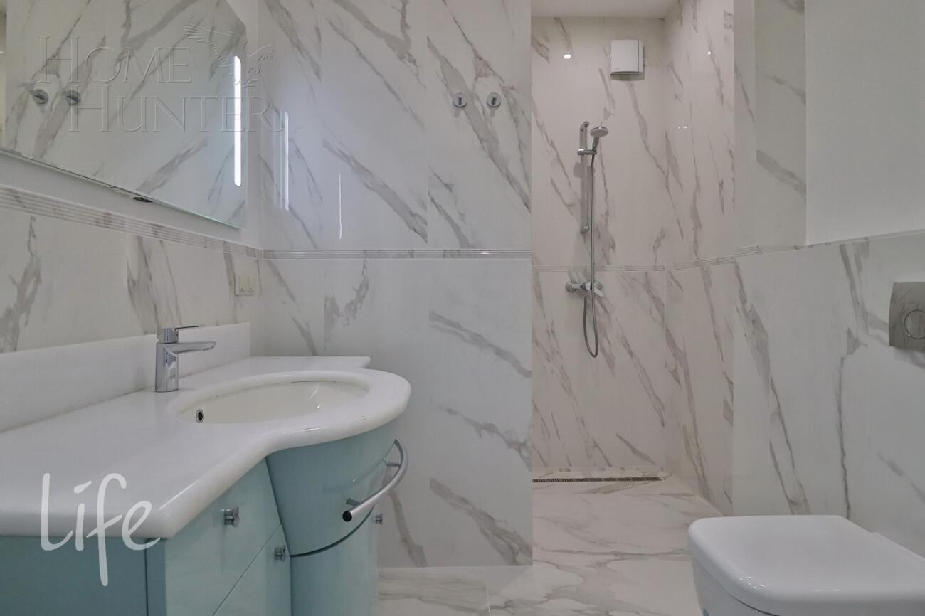 2-этажный коттедж 423 м² с отделкой