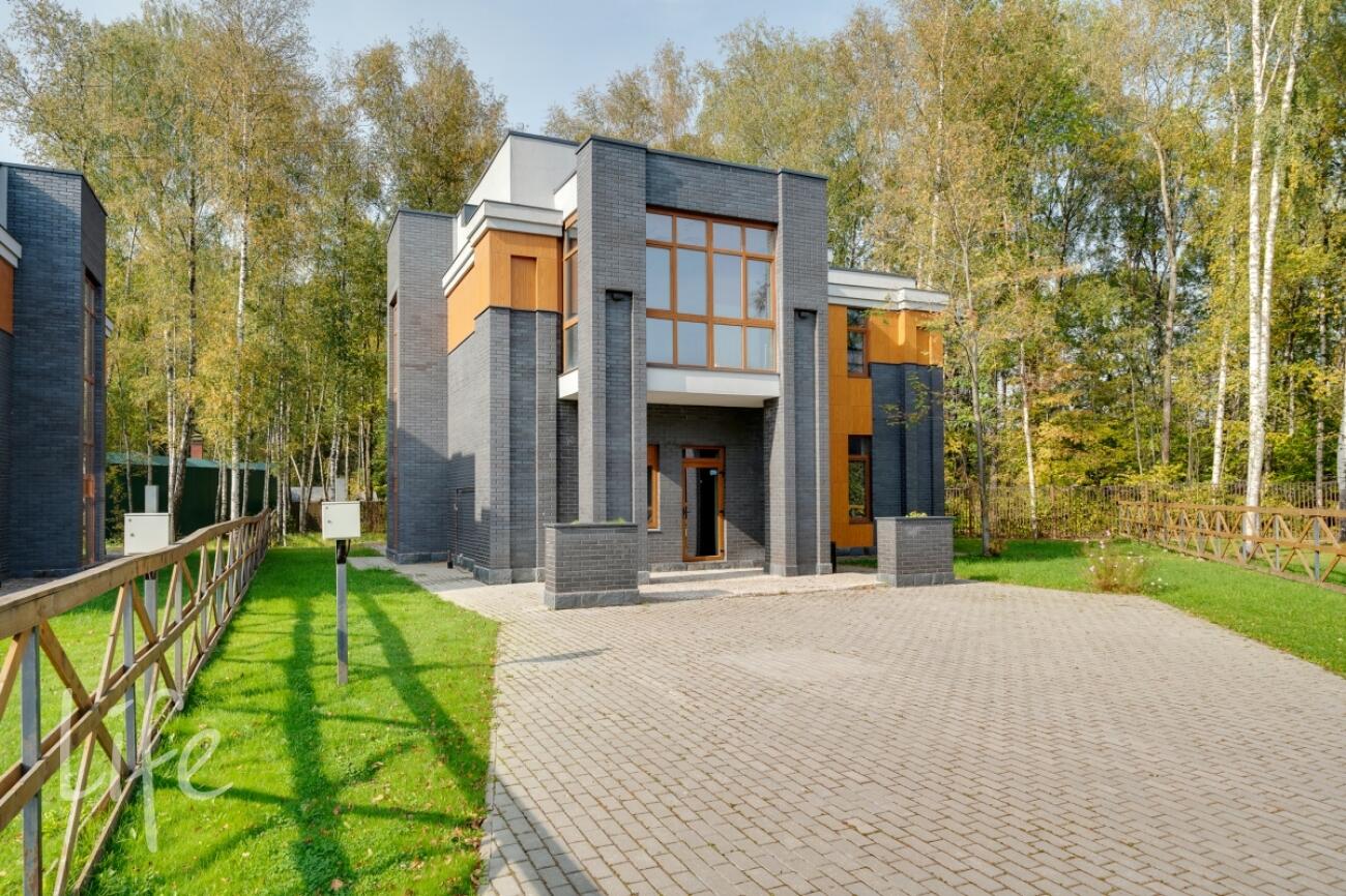 2-этажный коттедж 259 м² без отделки