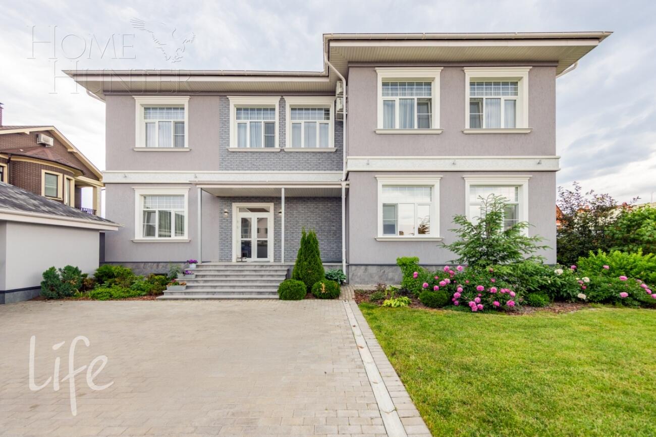 2-этажный коттедж 820 м² с отделкой