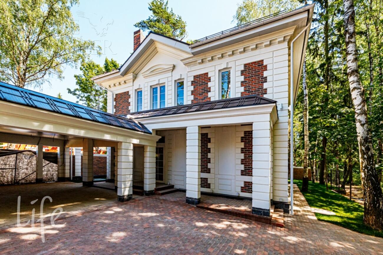 2-этажный коттедж 280 м² без отделки