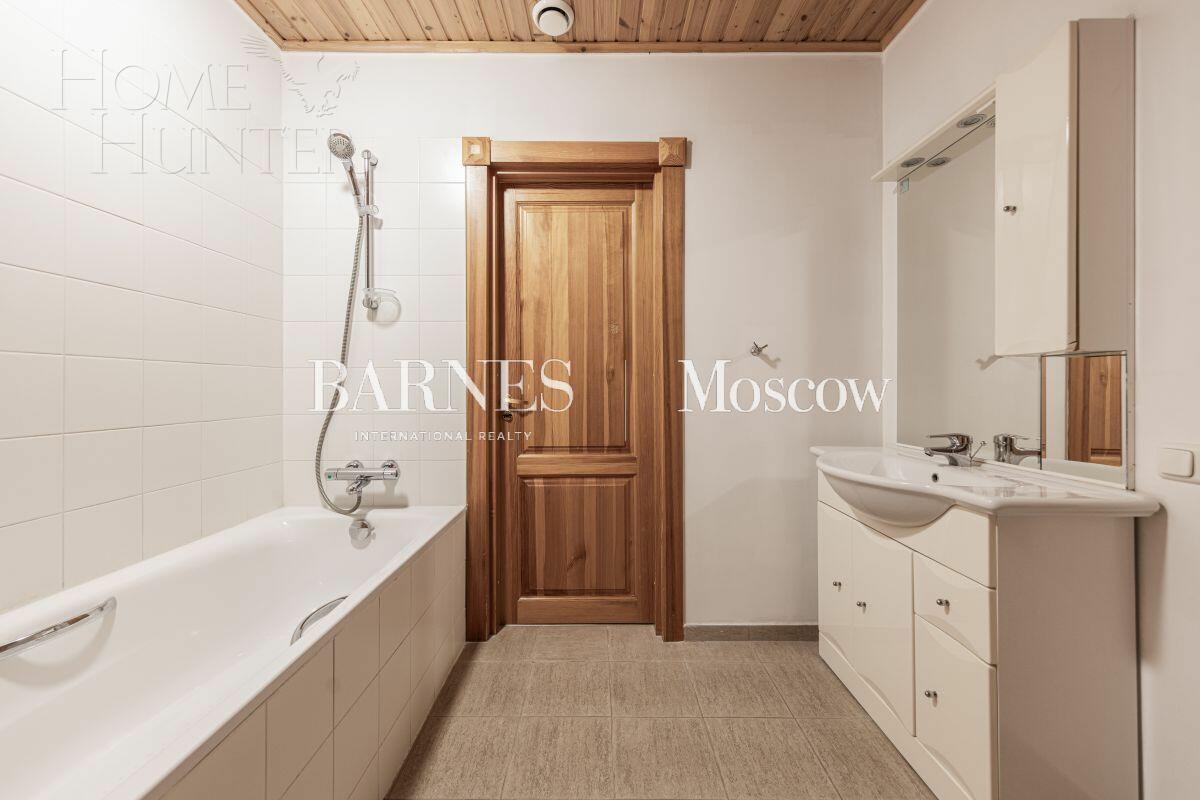 2-этажный коттедж 267 м² с отделкой