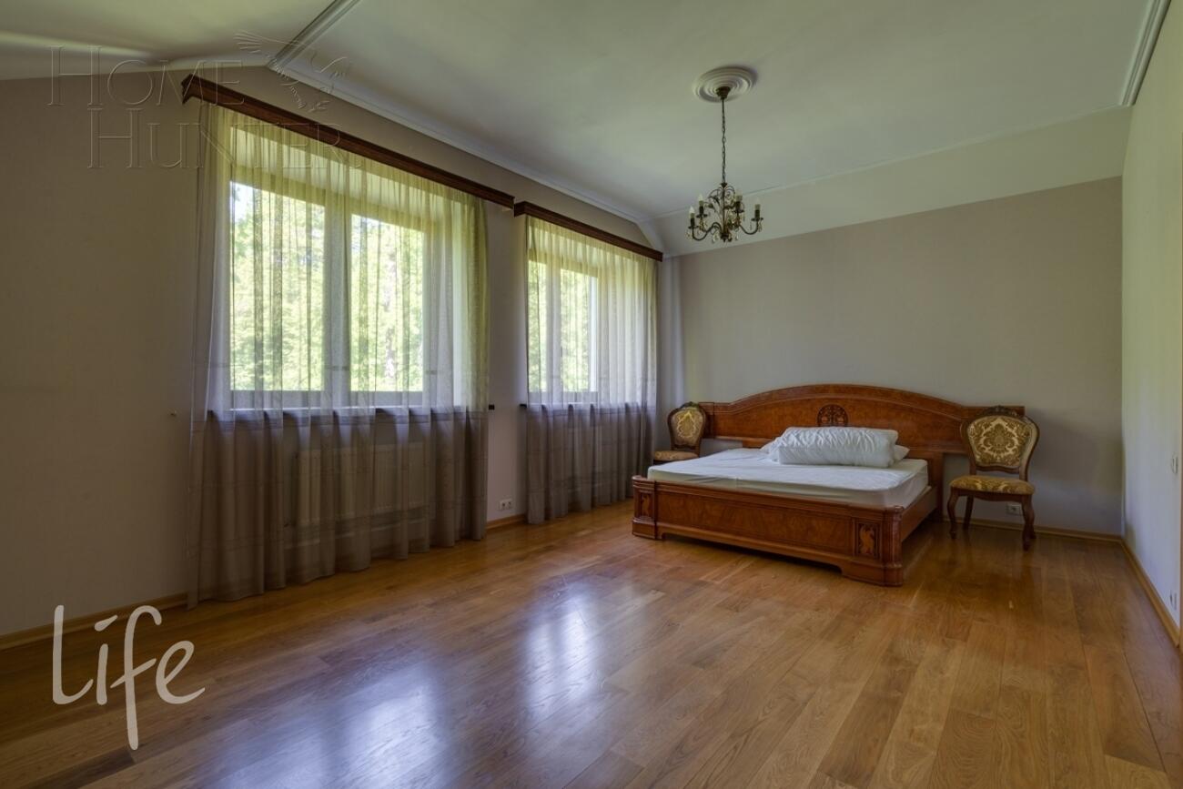 3-этажный коттедж 770 м² с отделкой