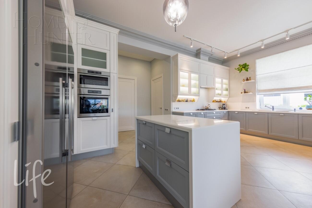 2-этажный коттедж 820 м² с отделкой