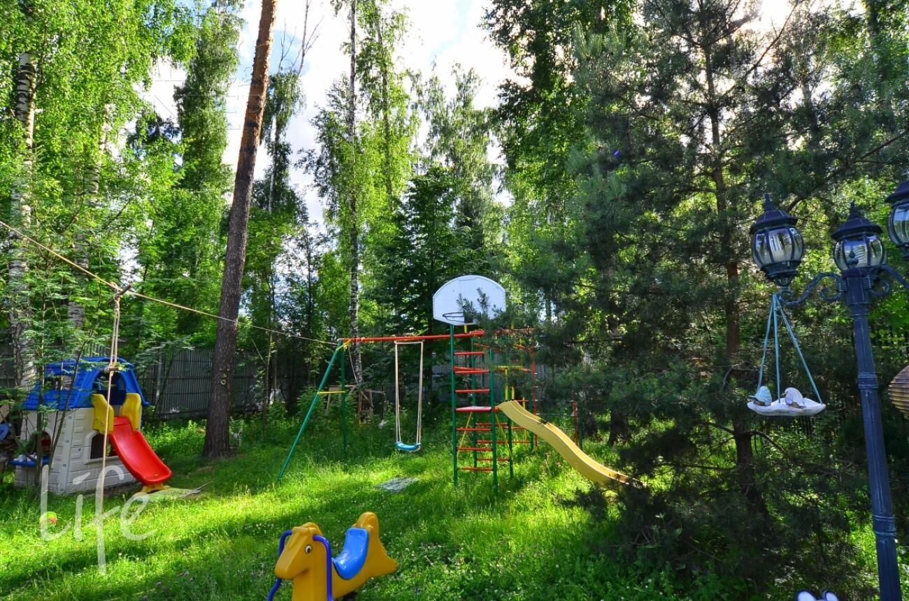 2-этажный коттедж 350 м² с отделкой