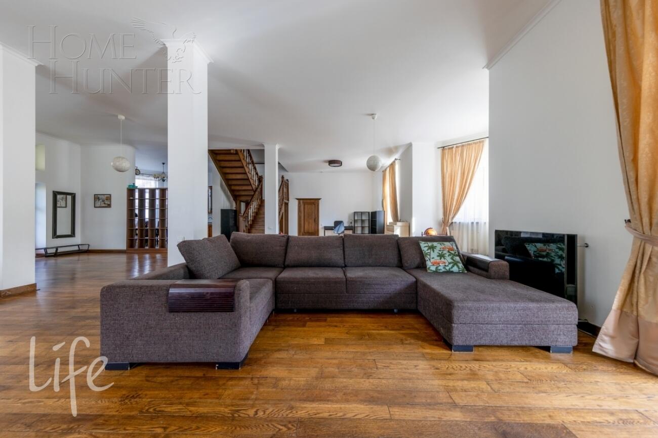 2-этажный коттедж 359 м² с отделкой