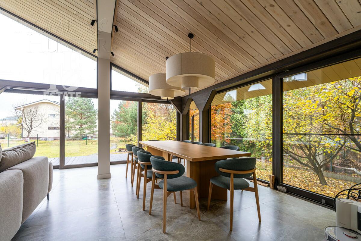 2-этажный коттедж 443 м² с отделкой