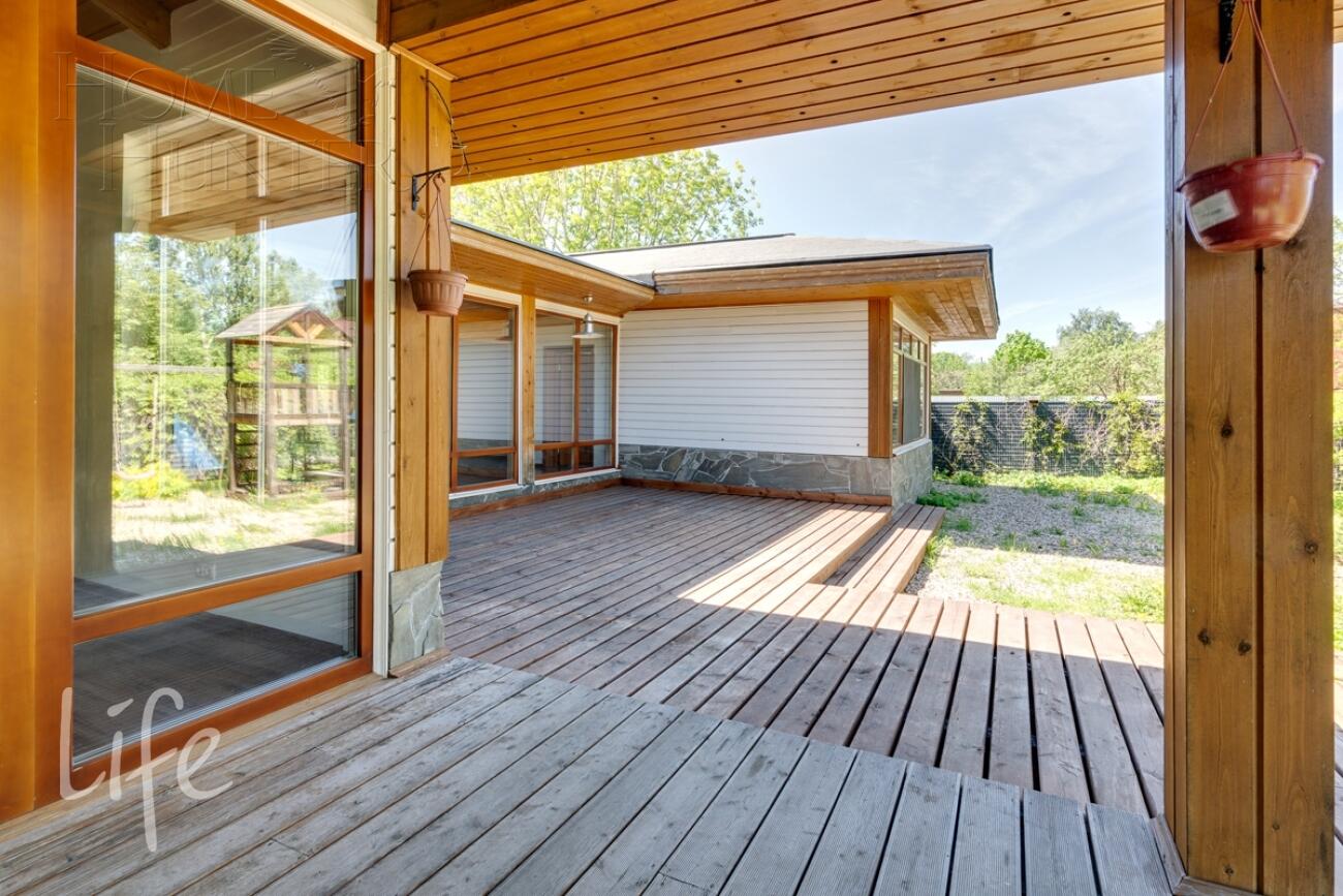 1-этажный коттедж 240 м² с отделкой