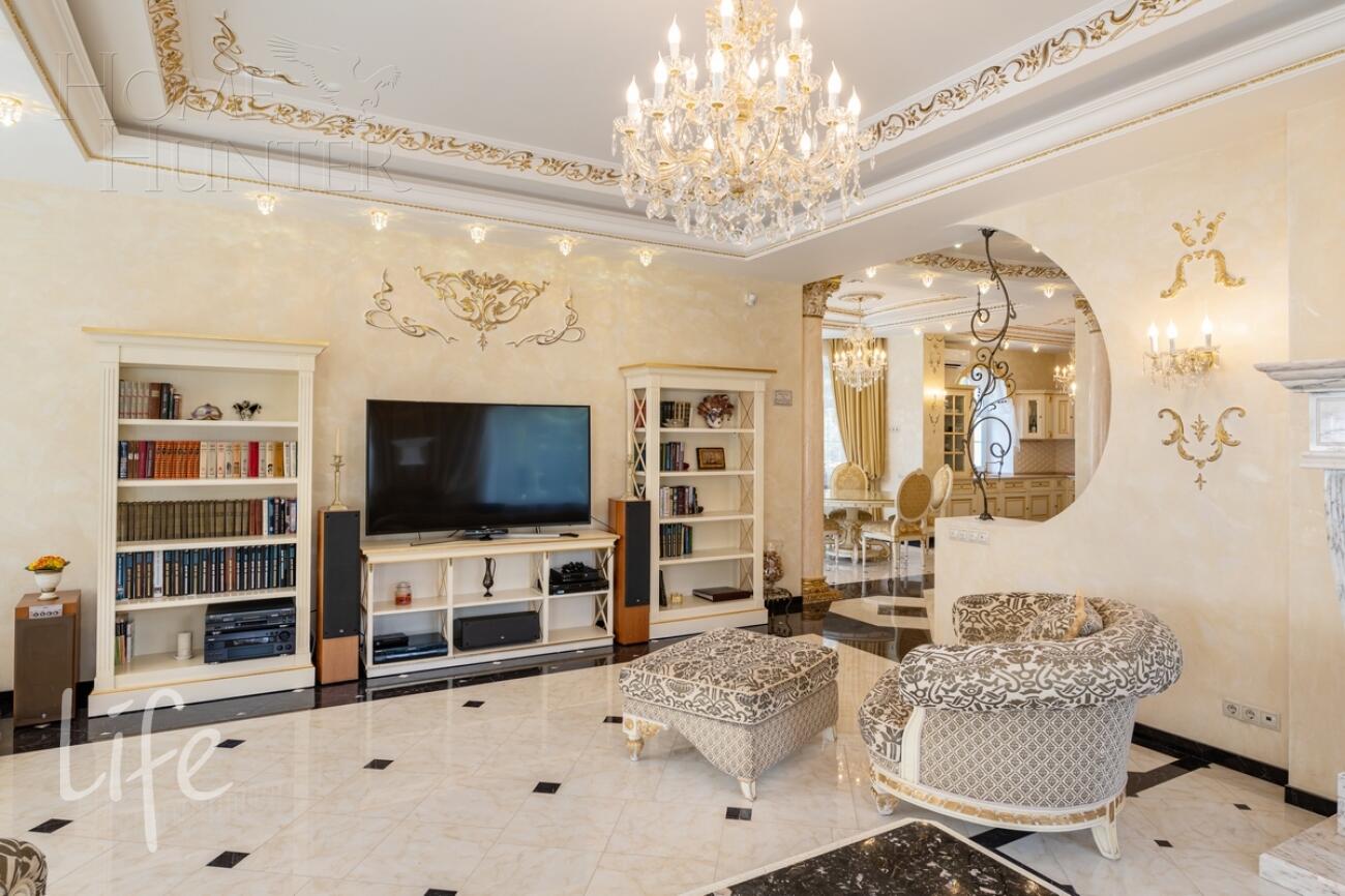 2-этажный коттедж 500 м² с отделкой