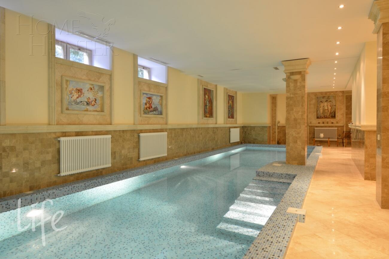 2-этажный коттедж 980 м² с отделкой