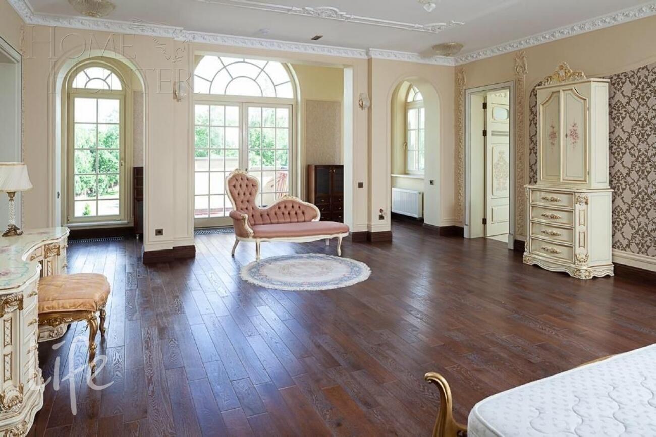 2-этажный коттедж 1 700 м² с отделкой