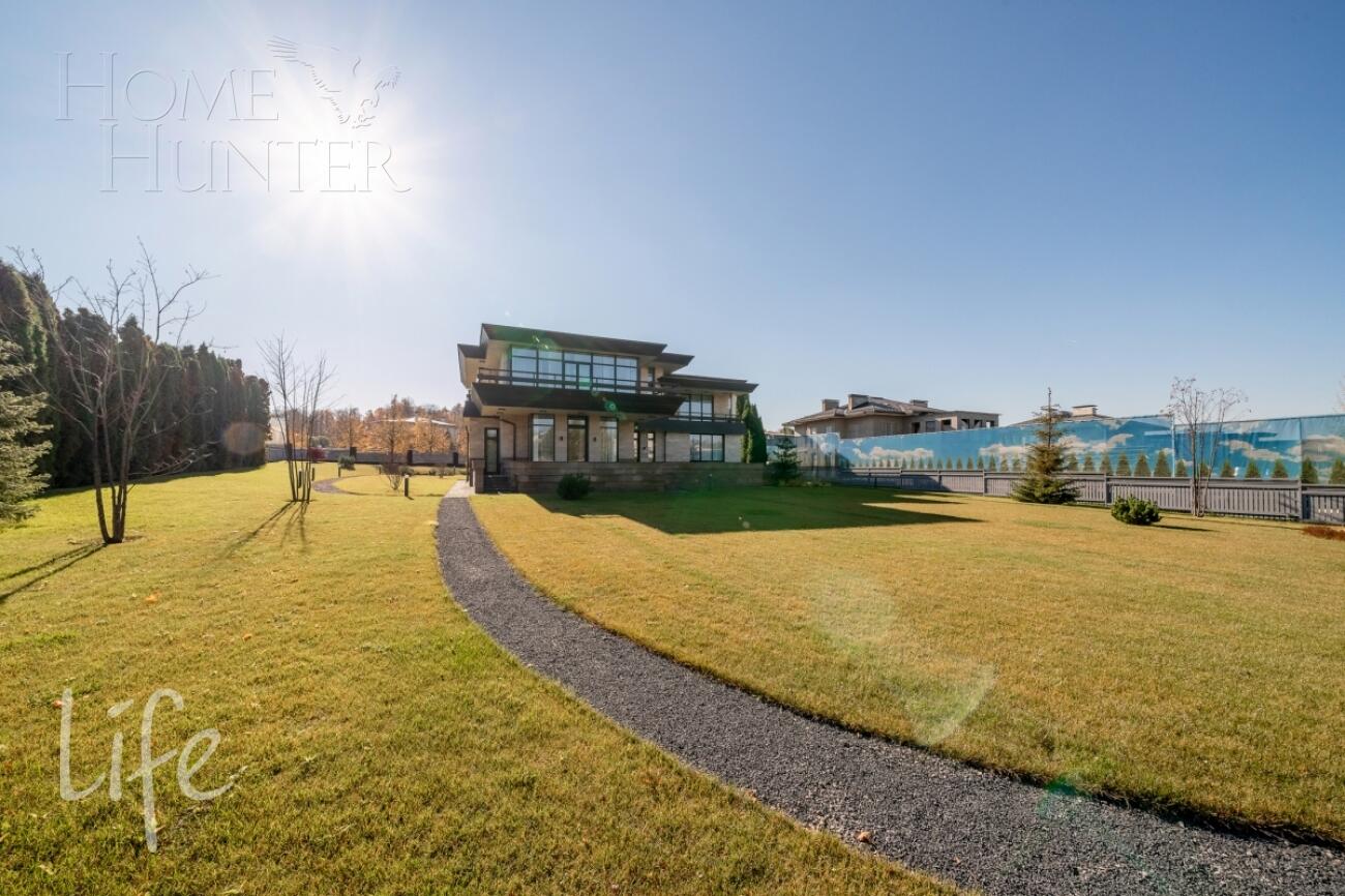 2-этажный коттедж 967.94 м² с отделкой