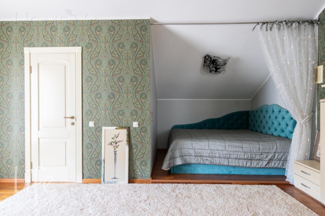 2-этажный коттедж 340 м² с отделкой