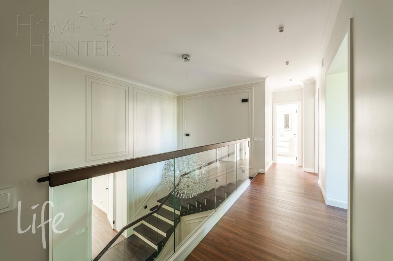 2-этажный коттедж 443 м² с отделкой