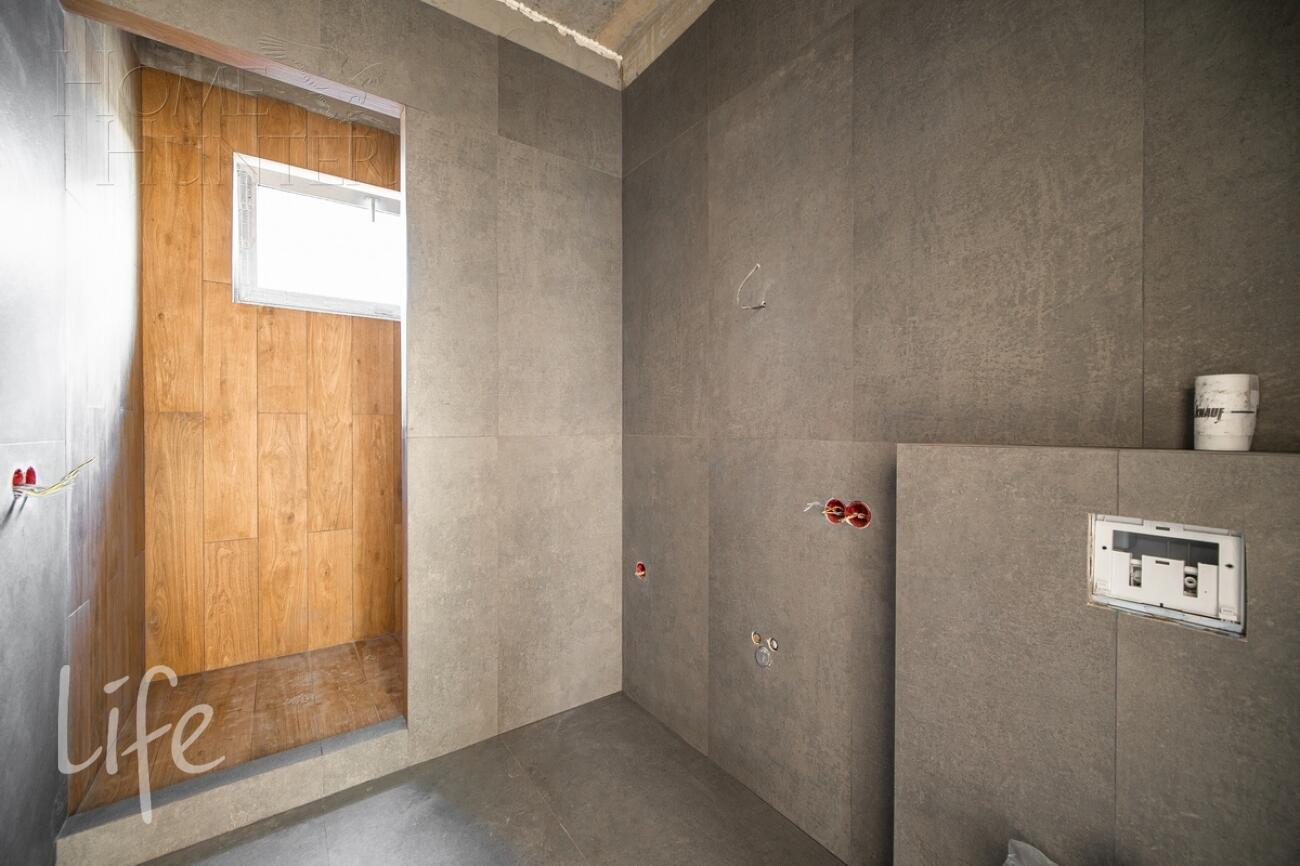 2-этажный коттедж 240 м² без отделки