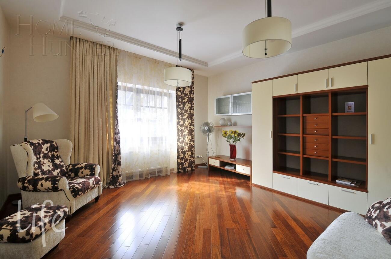 2-этажный коттедж 460 м² с отделкой