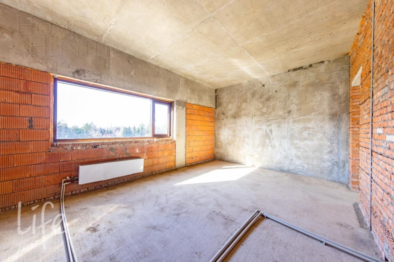 2-этажный коттедж 751.6 м² без отделки