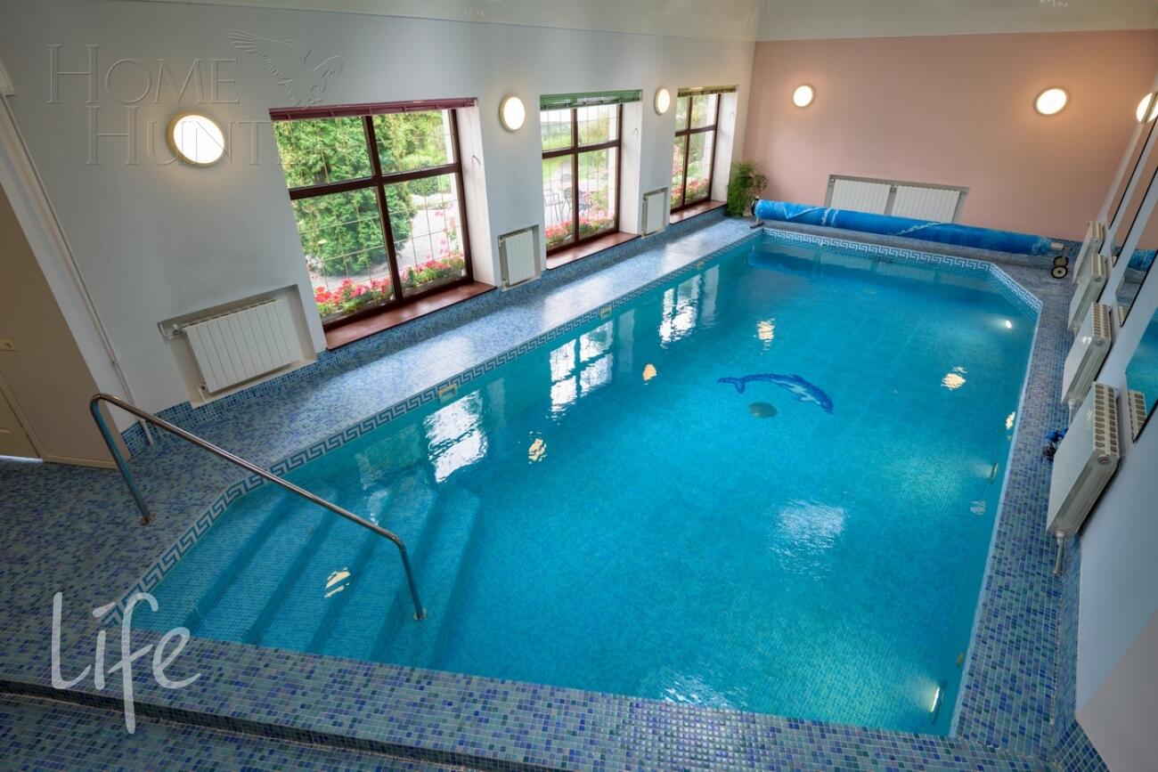 2-этажный коттедж 880 м² с отделкой