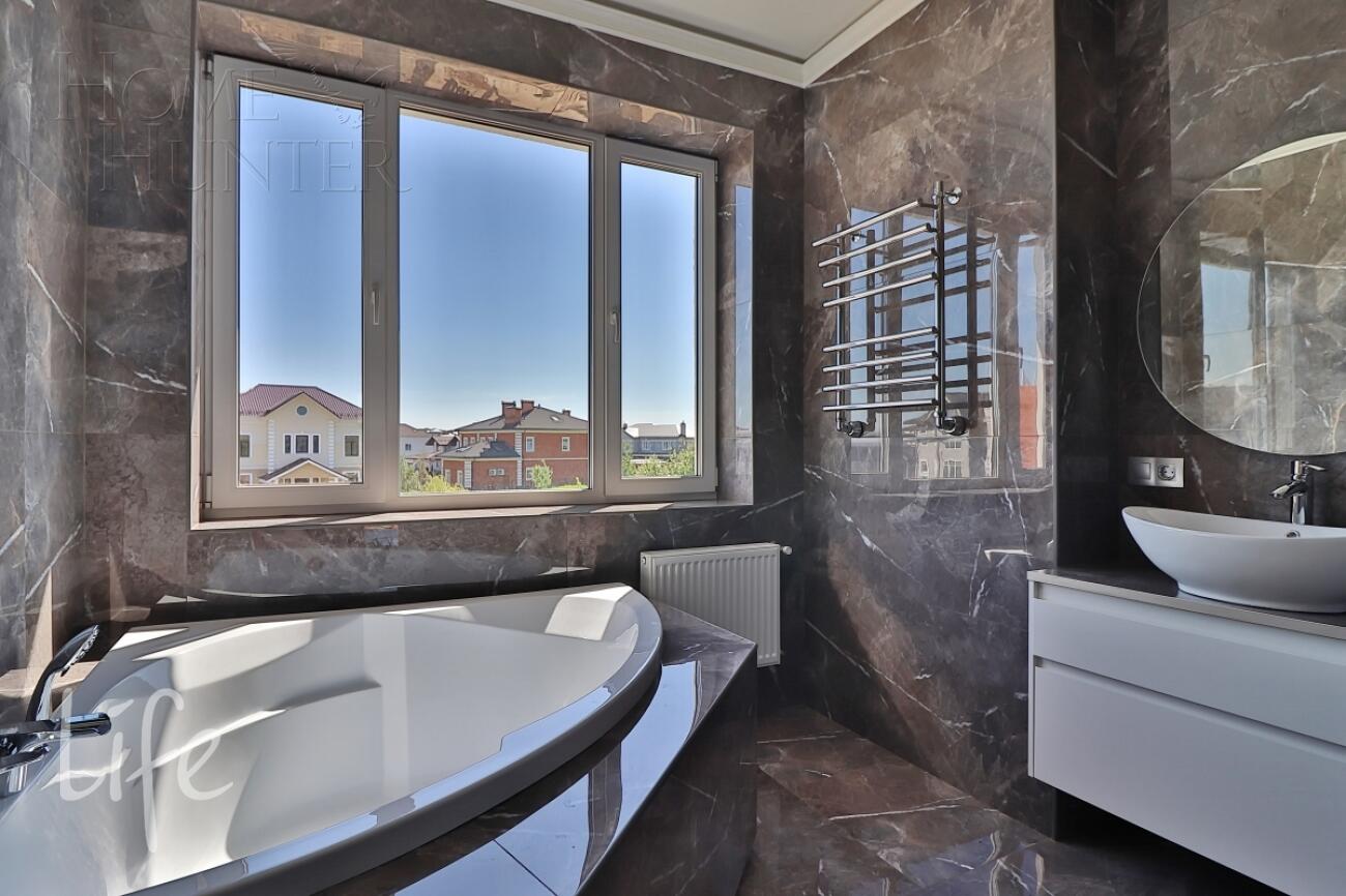 2-этажный коттедж 307 м² с отделкой