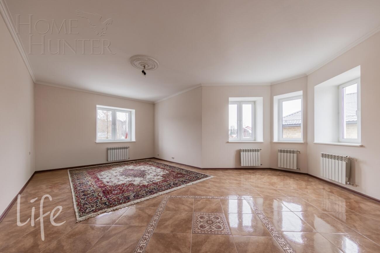 2-этажный коттедж 370 м² с отделкой