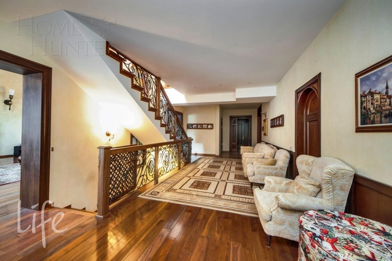 2-этажный коттедж 800 м² с отделкой