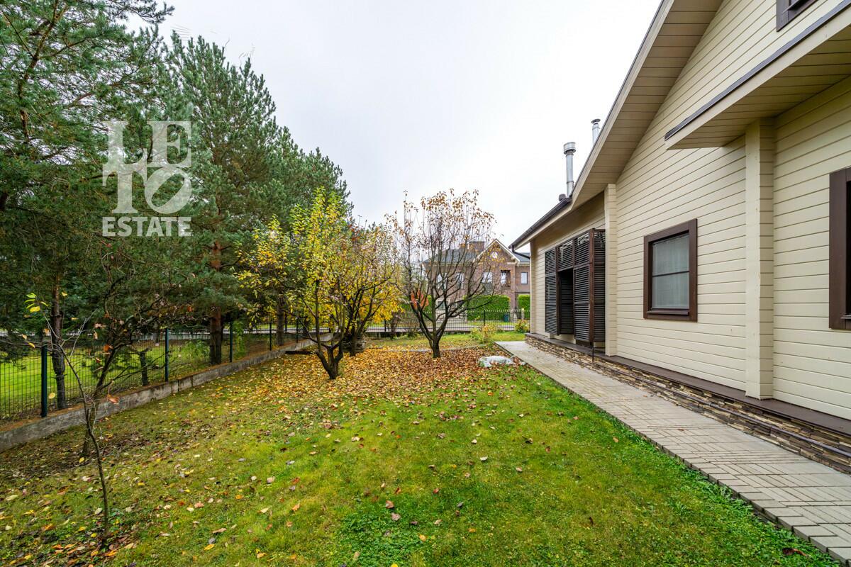 2-этажный коттедж 443 м² с отделкой