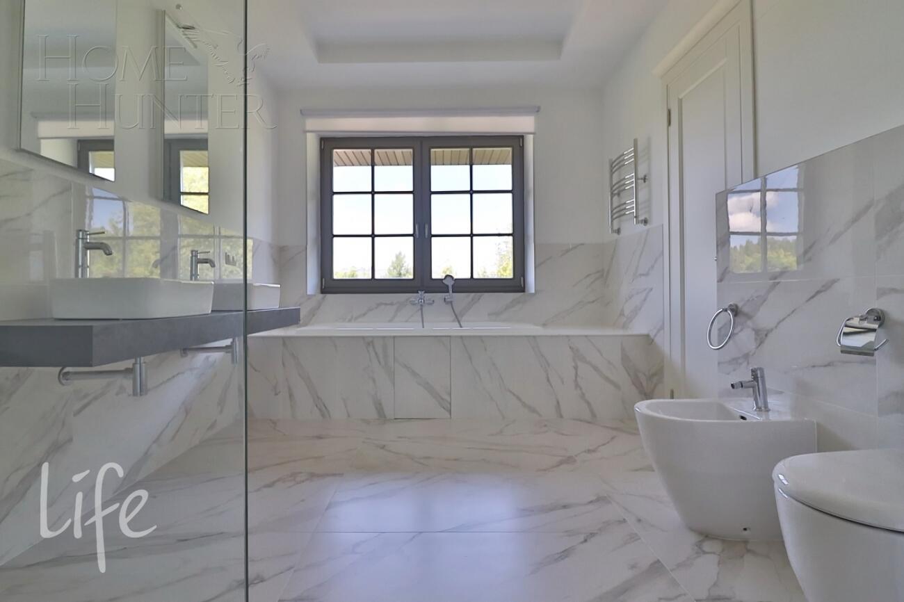 2-этажный коттедж 423 м² с отделкой