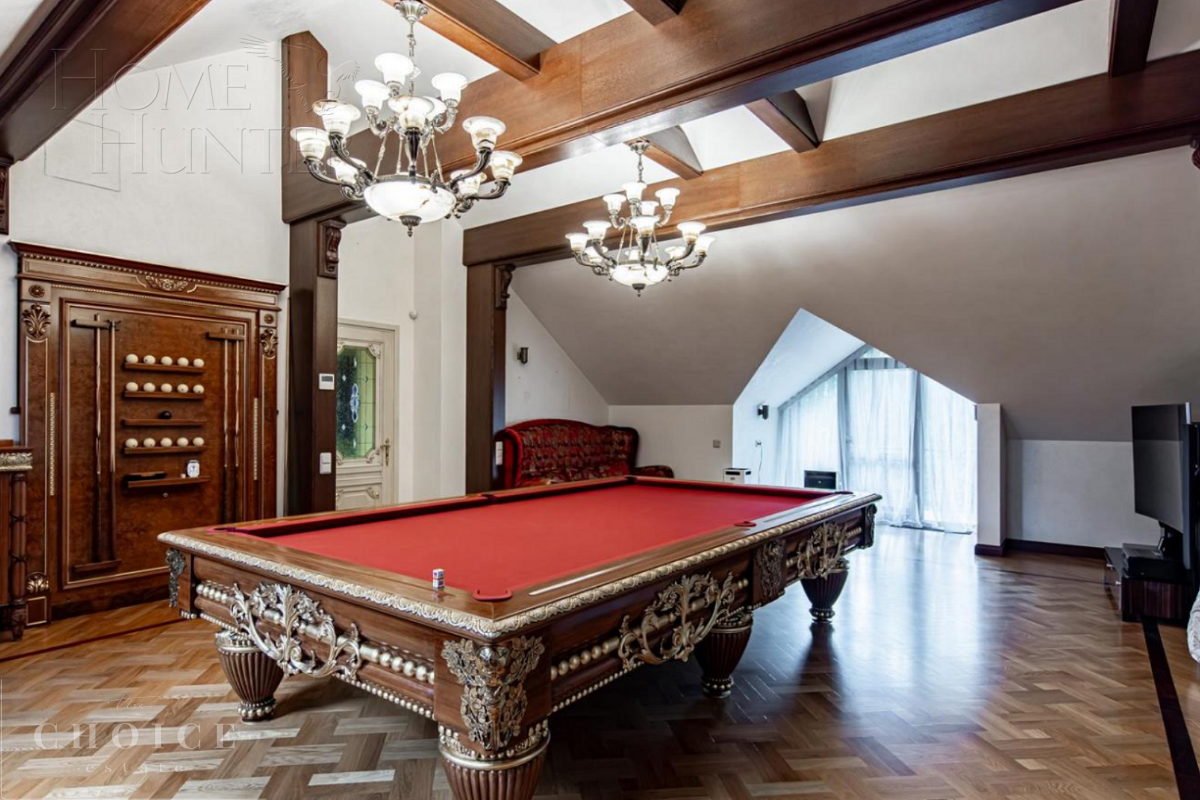 3-этажный коттедж 920 м² с отделкой