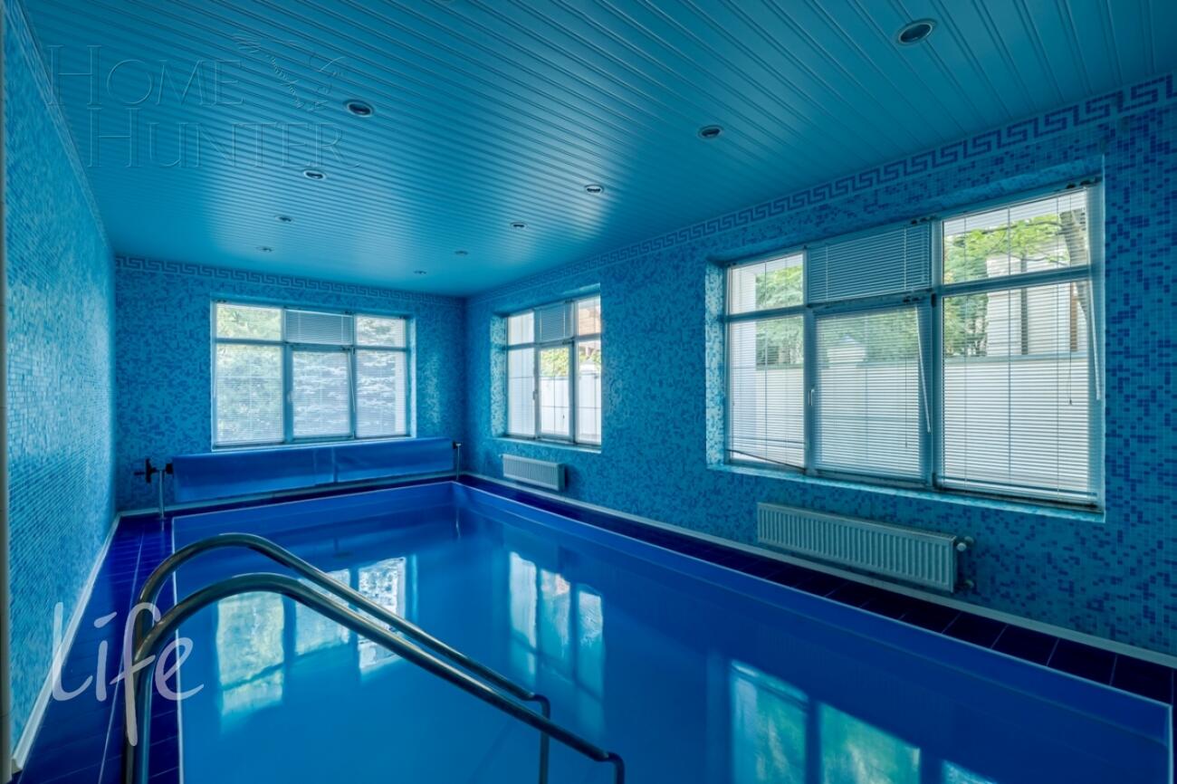 2-этажный коттедж 392 м² с отделкой