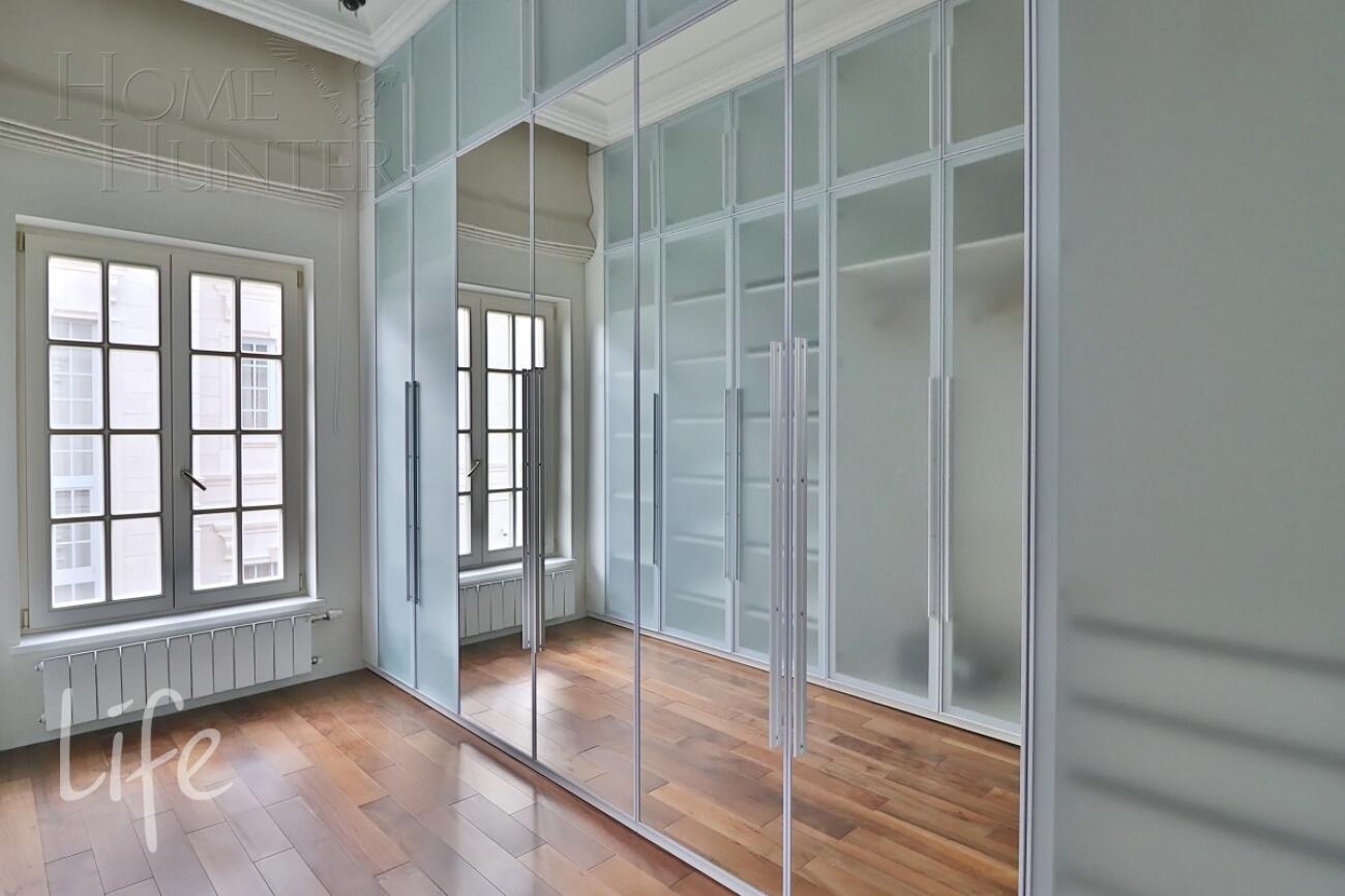 2-этажный коттедж 250 м² с отделкой