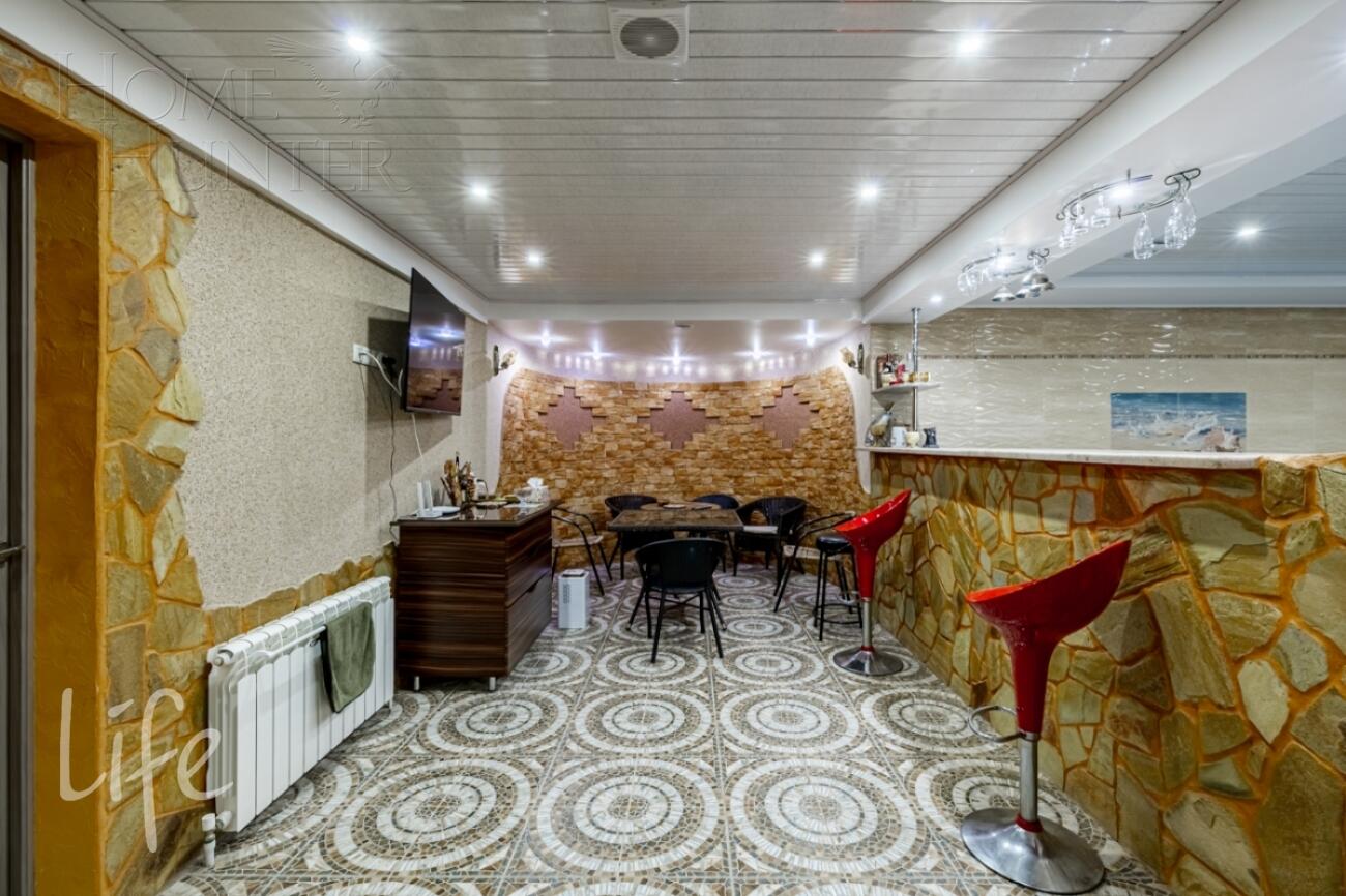 2-этажный коттедж 970 м² с отделкой