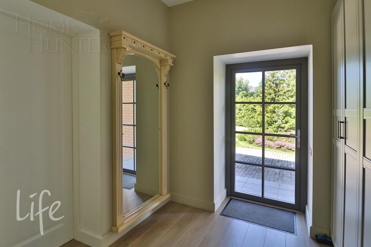 2-этажный коттедж 423 м² с отделкой