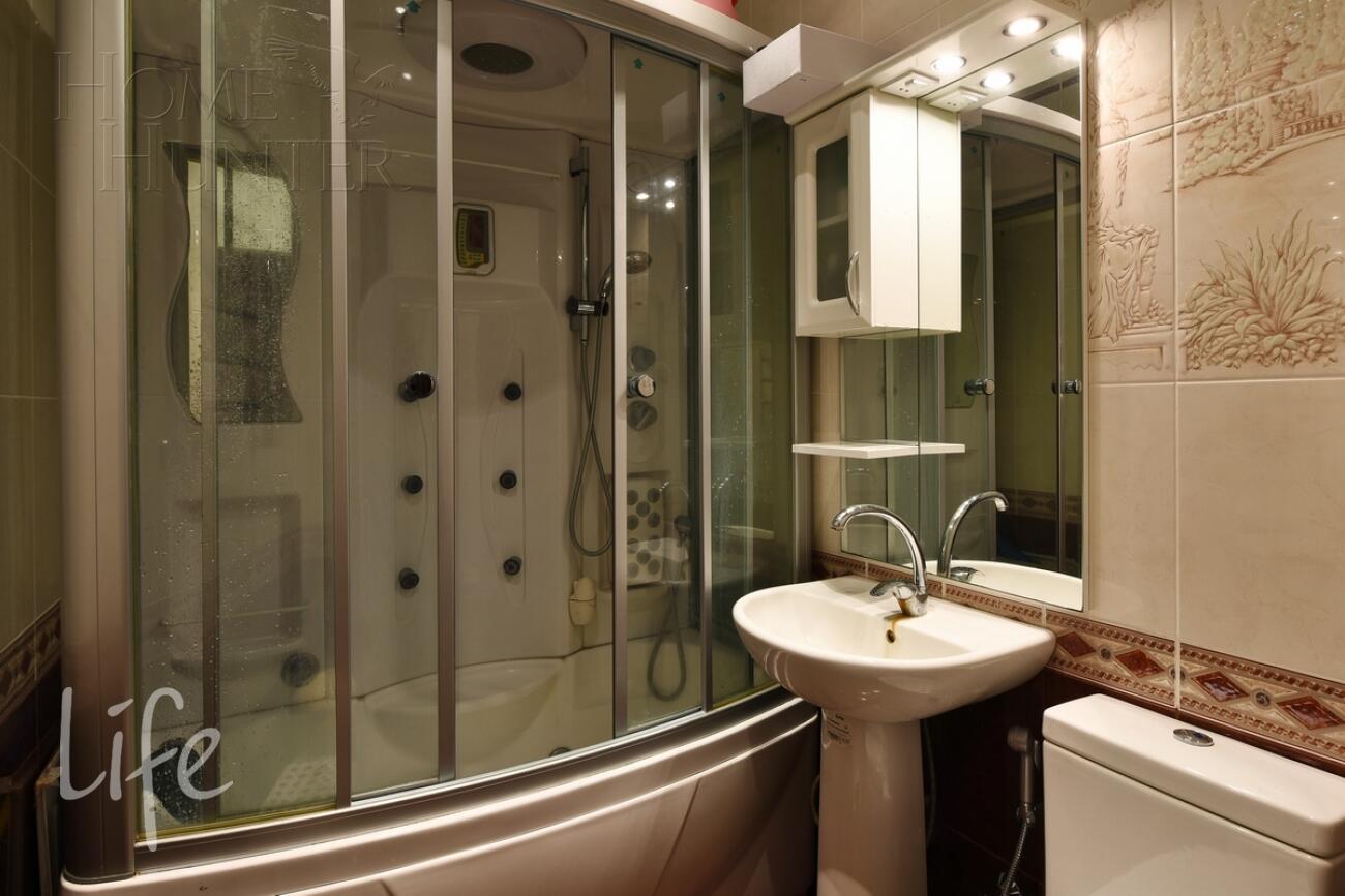 3-этажный коттедж 750 м² с отделкой